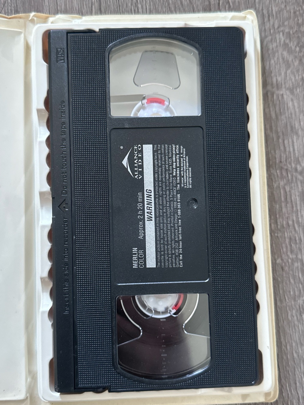 Merlin VHS - Picture 3 of 5